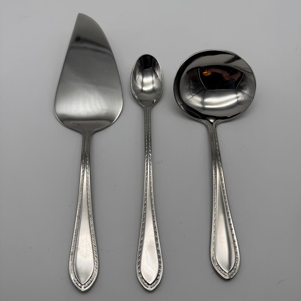 3 Reed & Barton Tradition Tanglewood Flatware Pie Server Ladle Tea Spoon